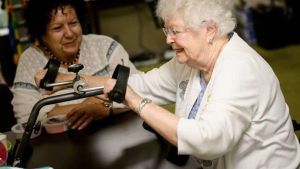 residents-interacting